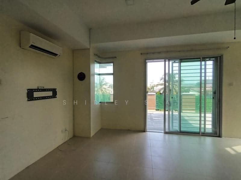 Rumah Berkembar untuk Dijual di Bandar Mahkota Cheras (Cheras) - Shirley Sea - Living Room - PropertyGuru.com.my