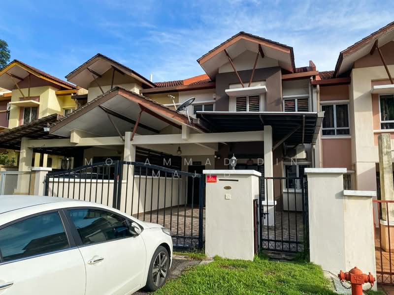 2-storey Terraced House for Sale in Sunway Kayangan (Shah Alam) - Mohammad Din Majid - Exterior - PropertyGuru.com.my