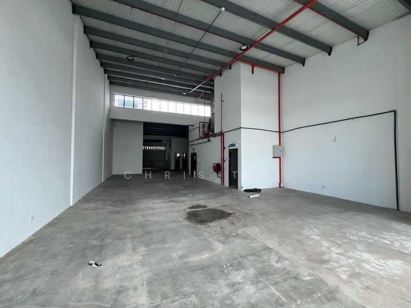 Terrace Factory for Sale in Kampung Pulau Meranti (Puchong) - Chris Tye - Interior - PropertyGuru.com.my