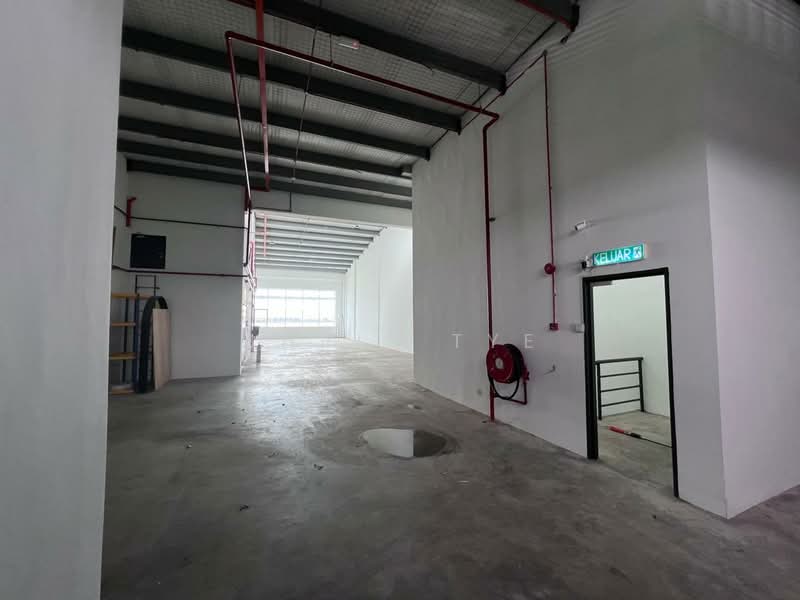 Terrace Factory for Sale in Kampung Pulau Meranti (Puchong) - Chris Tye - Interior - PropertyGuru.com.my