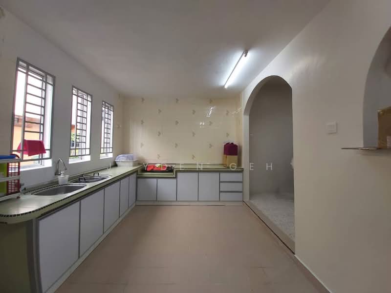 2-storey Terraced House for Sale in Taman Sri Ampang (Alor Setar) - Jayden Geh - Kitchen - PropertyGuru.com.my