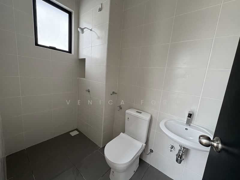 Rumah Kluster untuk Dijual di Eco Botanic 2 (Iskandar Puteri (Nusajaya)) - Venica For - Bathroom - PropertyGuru.com.my