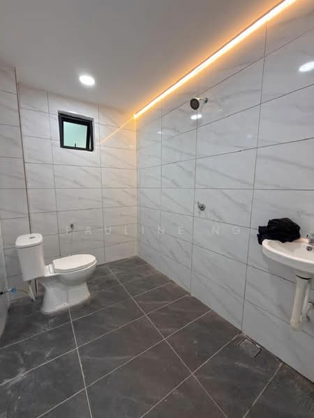 2-storey Terraced House for Sale in Taman Molek (Johor Bahru) - Pauline Ng - PropertyGuru.com.my