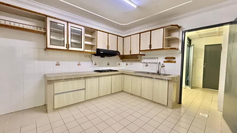 2-storey Terraced House for Sale in Ampang (Selangor) - Shaziery Iskandar - Kitchen - PropertyGuru.com.my