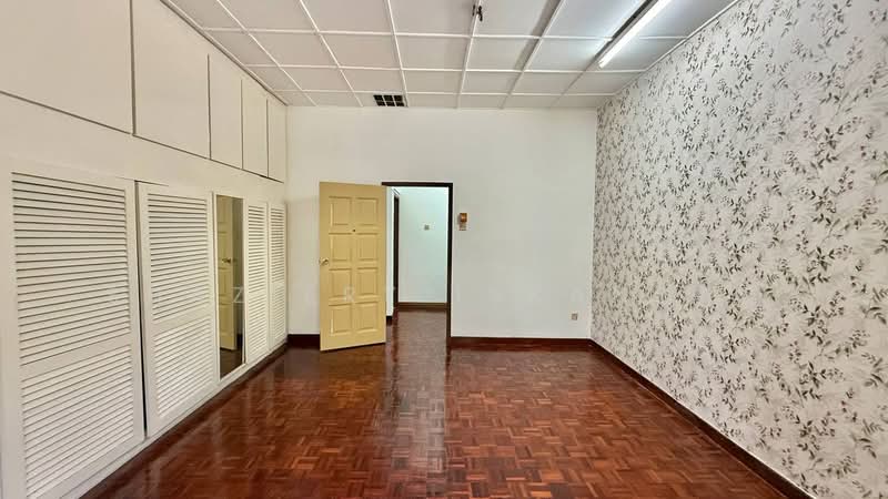 2-storey Terraced House for Sale in Ampang (Selangor) - Shaziery Iskandar - Bedroom - PropertyGuru.com.my