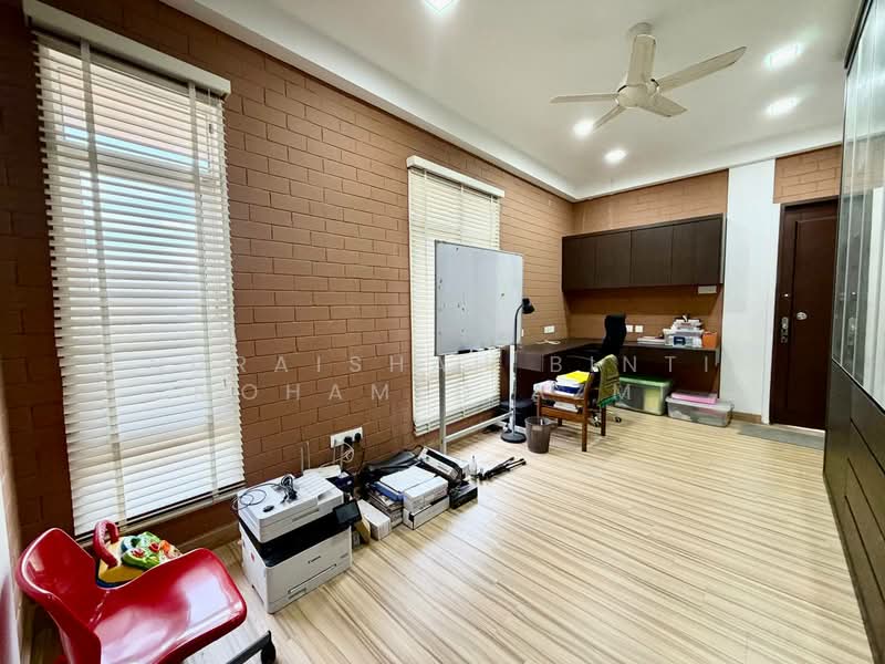 3-storey Terraced House for Sale in Taman Setiawangsa (Setiawangsa) - Nuraishah Binti Mohamed Azmi - PropertyGuru.com.my