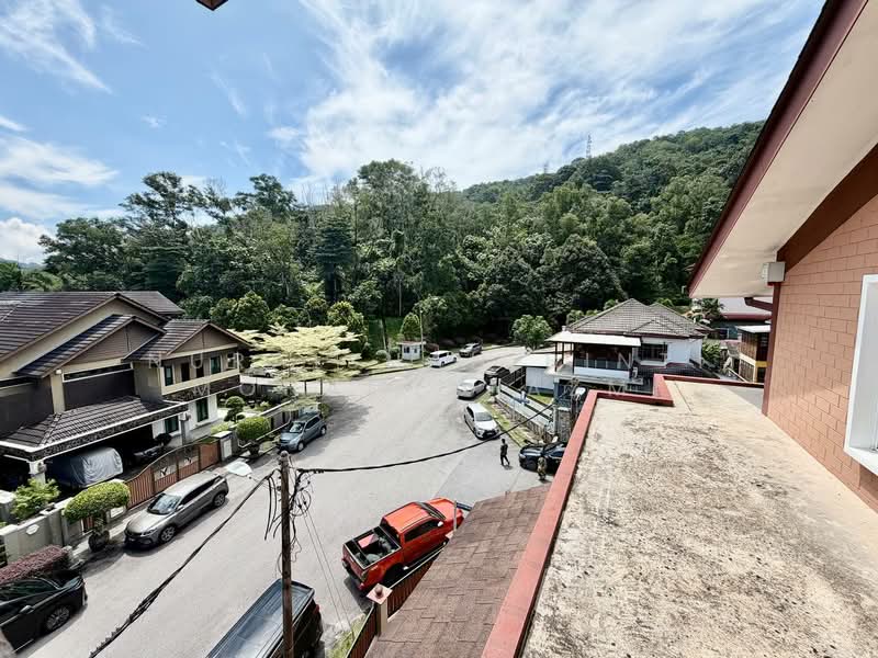 3-storey Terraced House for Sale in Taman Setiawangsa (Setiawangsa) - Nuraishah Binti Mohamed Azmi - PropertyGuru.com.my