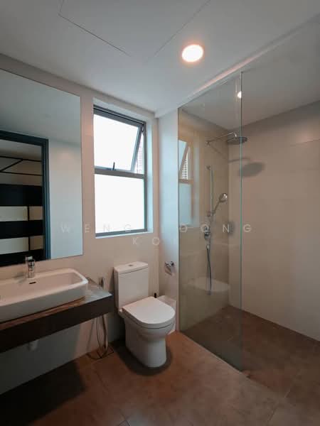 Kondominium untuk Disewa di Residensi Sefina Mont Kiara - Weng Loong Kok - Bathroom - PropertyGuru.com.my