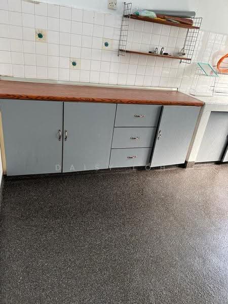 Rumah Teres 1-Tingkat untuk Dijual di Taman Lucky (Bangsar) - Daisy Loh - Kitchen - PropertyGuru.com.my
