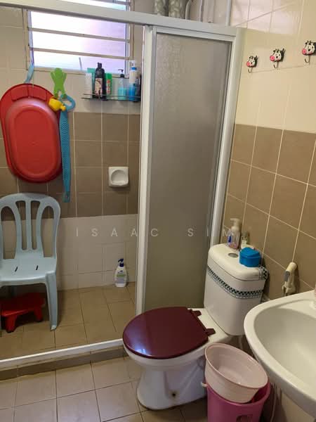 Apartment for Sale at Villa Residence - Isaac Sim - Bathroom - PropertyGuru.com.my