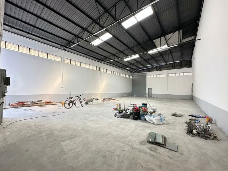Factory for Rent in Pandamaran (Klang) - James Teoh - Interior - PropertyGuru.com.my