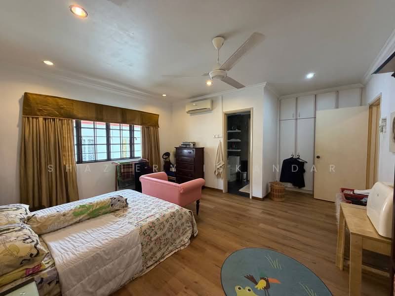 Bungalow for Sale in Ampang (Selangor) - Shaziery Iskandar - Bedroom - PropertyGuru.com.my