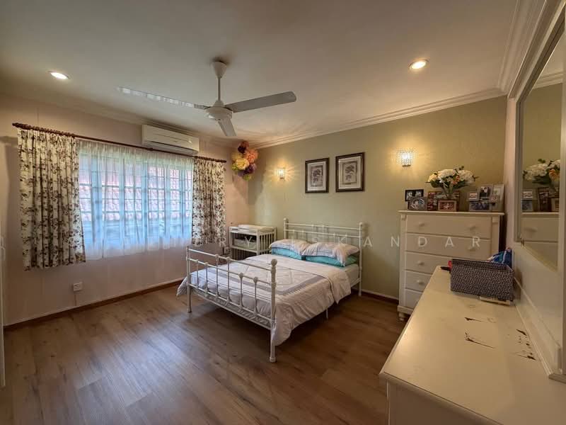 Bungalow for Sale in Ampang (Selangor) - Shaziery Iskandar - Bedroom - PropertyGuru.com.my