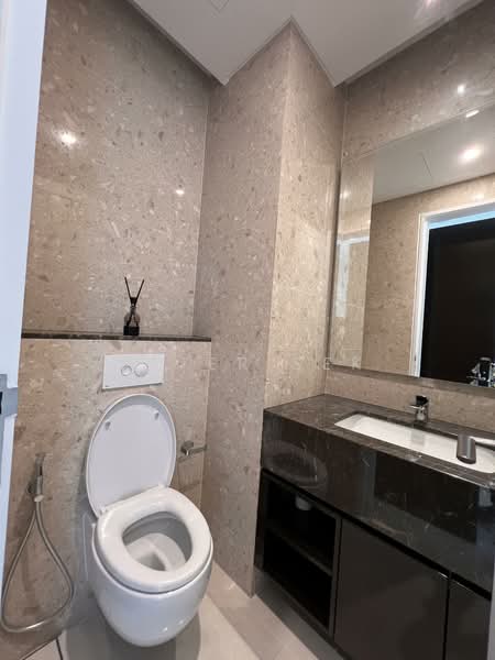Service Residence for Sale at Regent Suites @ Pavilion Damansara Heights - Peter Sek - Bathroom - PropertyGuru.com.my