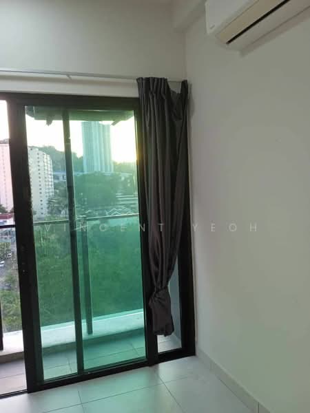 Service Residence for Sale at Majestic Maxim - Vincent Yeoh - Balcony - PropertyGuru.com.my