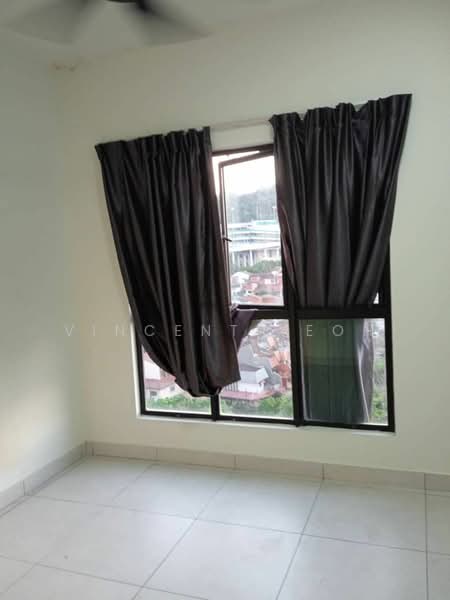 Service Residence for Sale at Majestic Maxim - Vincent Yeoh - View - PropertyGuru.com.my