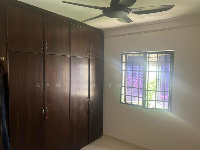 Flat for Sale at Flora Damansara Flat - Kamisah Khalid - Bedroom - PropertyGuru.com.my