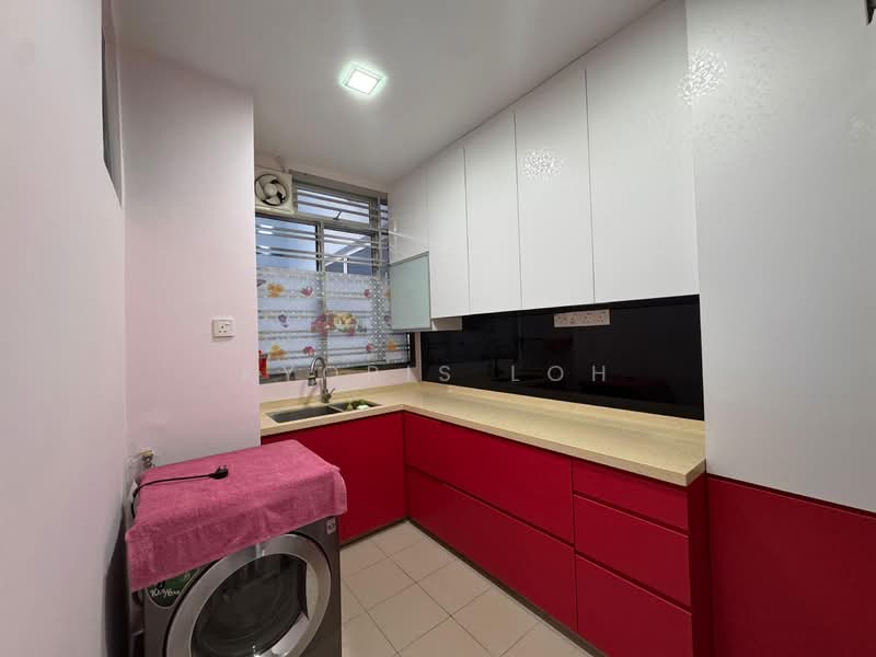 Kondominium untuk Dijual di D'Rich Executive Suites - Kyoris Loh - Kitchen - PropertyGuru.com.my