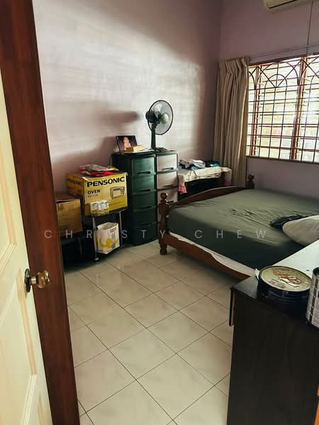 Terraced House for Sale in Taman Melaka Jaya (Batu Berendam) - Christy Chew - Bedroom - PropertyGuru.com.my