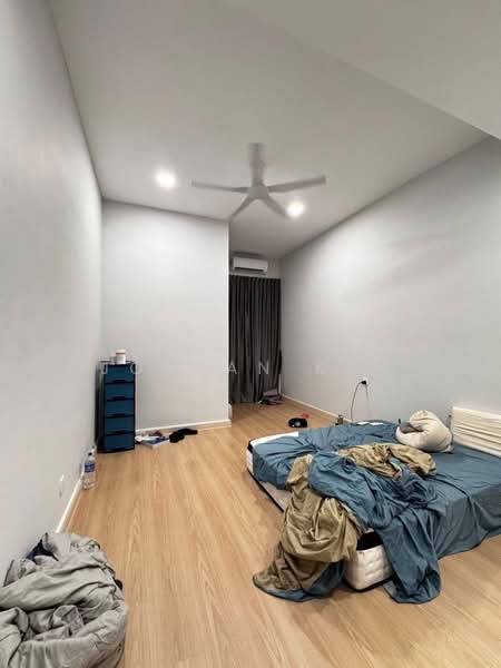 Rumah Teres 2 Tingkat untuk Dijual di Taman Redang (Johor Bahru) - Jordan Kau - Bedroom - PropertyGuru.com.my