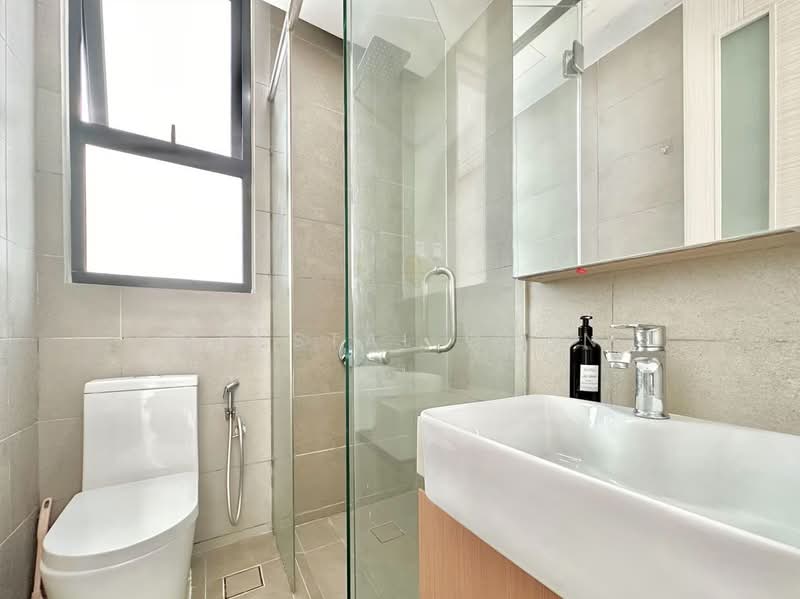 Servis Apartment untuk Dijual di The M @ Medini Macrolink - Crystal Chan - Bathroom - PropertyGuru.com.my