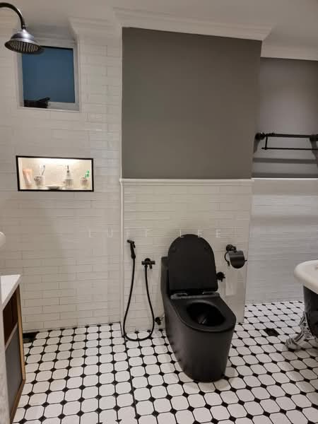 Apartment for Rent at V Residence Suites @ Sunway Velocity - Luff Lee - Bathroom - PropertyGuru.com.my