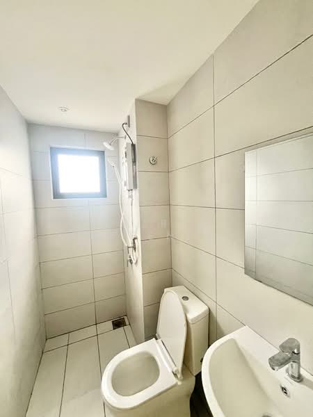 Rumah Bandar untuk Disewa di Denai Alam (Shah Alam) - Nazrin Affendy - Bathroom - PropertyGuru.com.my