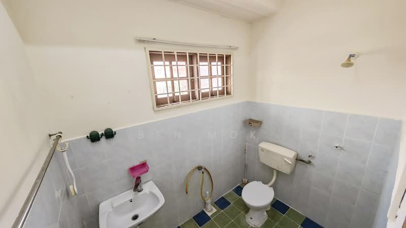 Townhouse for Sale in Taman Wangsa Permai (Kepong) - Ben Mok - Bathroom - PropertyGuru.com.my