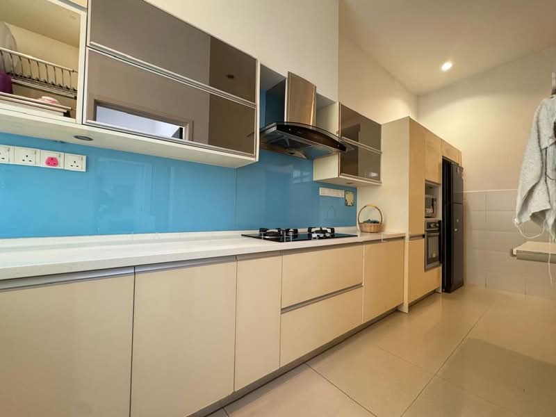 2.5-storey Terraced House for Sale in Setia Pearl Island (Bayan Lepas) - Jacyntha Lee - Kitchen - PropertyGuru.com.my