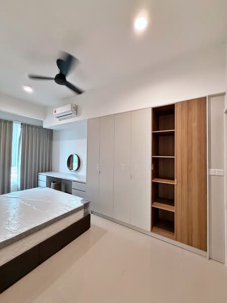 Condominium for Sale at d'Brightton - Joe Tan - Bedroom - PropertyGuru.com.my