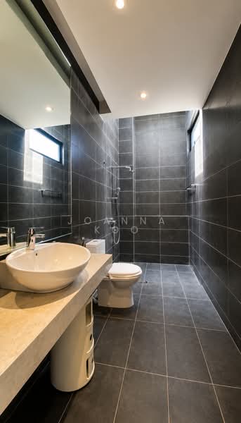 Bungalow for Sale in Leisure Farm (Gelang Patah) - Joanna Koo - Bathroom - PropertyGuru.com.my