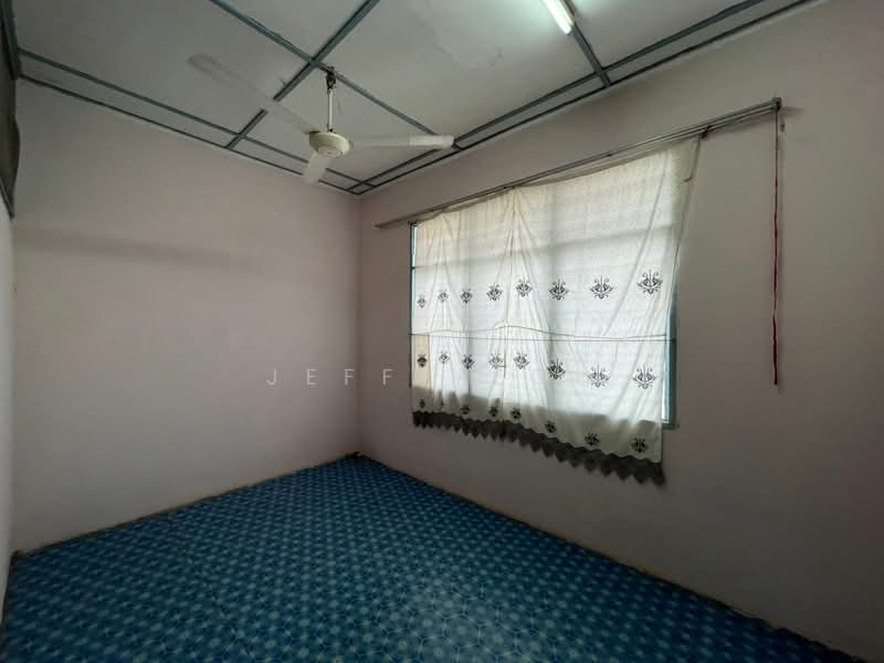 Rumah Teres 2 Tingkat untuk Dijual di Taman Pinang Jaya (Bukit Pinang) - Jeff Yeoh - Interior - PropertyGuru.com.my