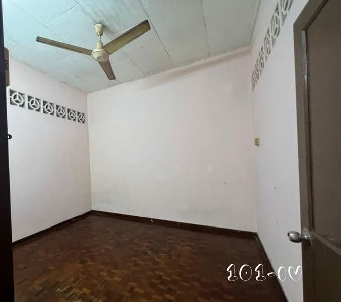 1-storey Terraced House for Rent in Port Klang (Pelabuhan Klang) (Selangor) - Ivy Por - Interior - PropertyGuru.com.my