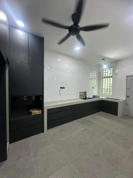 Rumah Teres 2 Tingkat untuk Dijual di Jasin (Melaka) - Celine Chen - Kitchen - PropertyGuru.com.my