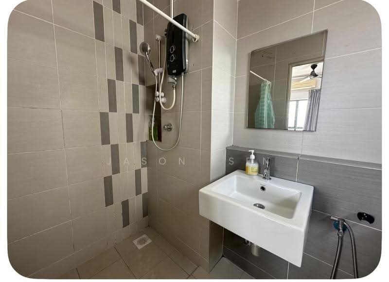 Kediaman Servis untuk Disewa di SetiaWalk - Jason Tsen - Bathroom - PropertyGuru.com.my