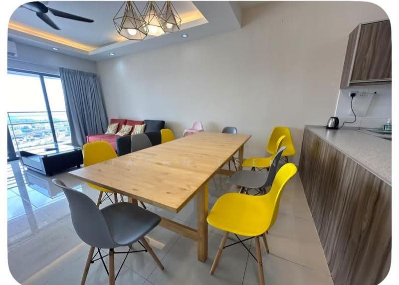 Kediaman Servis untuk Disewa di SetiaWalk - Jason Tsen - Dining Room - PropertyGuru.com.my
