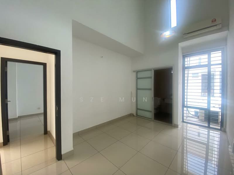2-storey Terraced House for Sale in Laman Glenmarie (Shah Alam) - Sze Mun - Interior - PropertyGuru.com.my