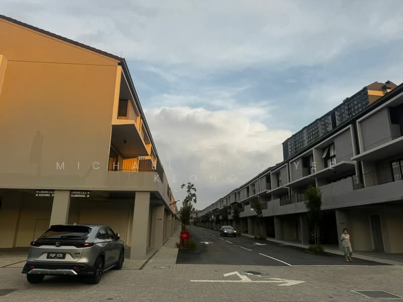 Rumah Teres 2-Tingkat untuk Dijual di bukit jalil Pavillion (Balakong) - Michael Khoo Yee Keong - Exterior - PropertyGuru.com.my