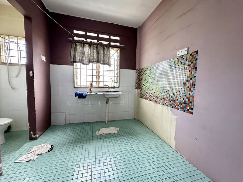 Flat for Rent at Taman Merbok - Kellyn Foo - Bathroom - PropertyGuru.com.my