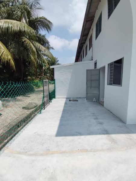 2-storey Terraced House for Sale in Simpang Renggam (Johor) - JEROME LAU - PropertyGuru.com.my