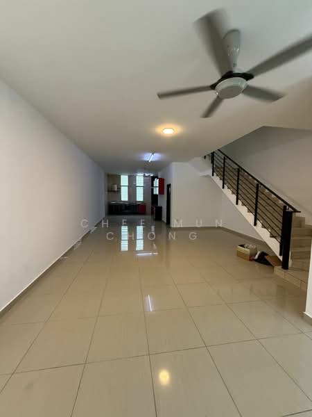 3-storey Terraced House for Rent in Kajang (Selangor) - Chee Mun Chong - Living Room - PropertyGuru.com.my