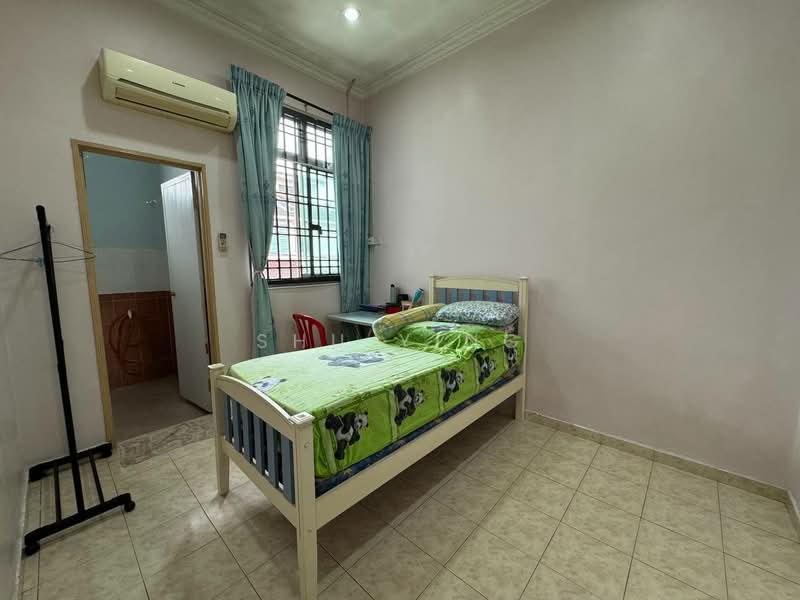 2-storey Terraced House for Sale in Taman Pulai Utama (Skudai) - Shu Ying - Bedroom - PropertyGuru.com.my
