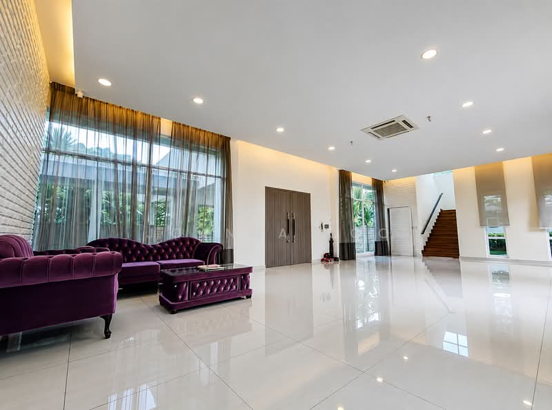 Bungalow for Sale in Leisure Farm (Gelang Patah) - Joanna Koo - Living Room - PropertyGuru.com.my