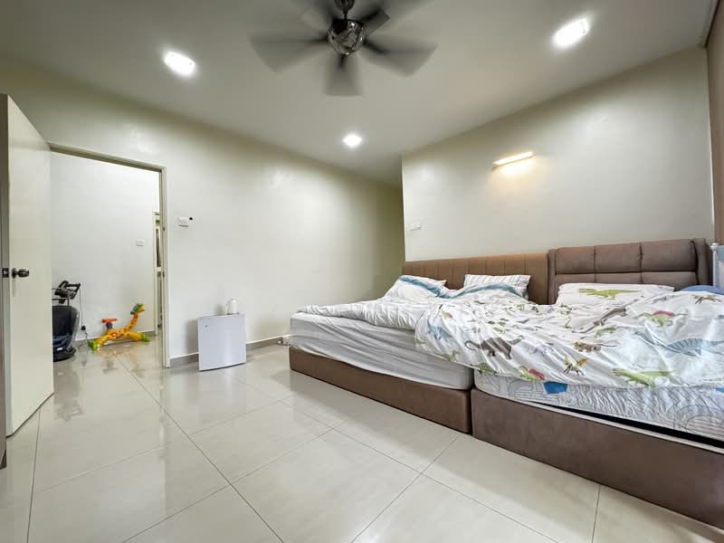 1.5-storey Terraced House for Sale in BANDAR PUCHONG JAYA (Puchong) - Jayden Lee - Bedroom - PropertyGuru.com.my