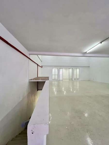 Kedai untuk Disewa di Bukit Jelutong (Shah Alam) - Adaw Zain - Interior - PropertyGuru.com.my