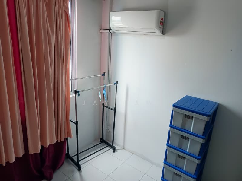 Apartment for Rent at Stutong Heights 3 - Jay Law - Study - PropertyGuru.com.my