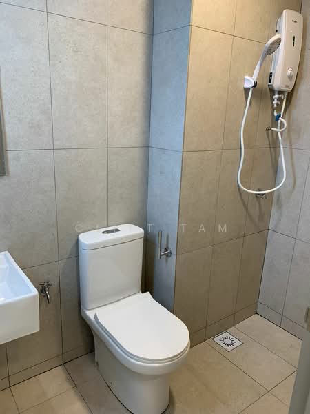 Service Residence for Rent at Kenwingston Platz - Clift Tam - Bathroom - PropertyGuru.com.my