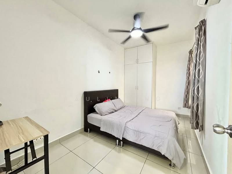 Apartment for Sale at Austin Suites (Permata Austin) - Pauline Ng - Bedroom - PropertyGuru.com.my