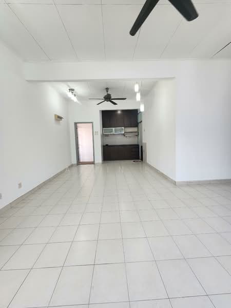 Pangsapuri untuk Dijual di Sri Mas - Calvin Lee - Living Room - PropertyGuru.com.my