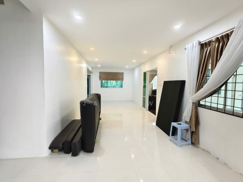 Semi-Detached House for Sale in Stapok (Kuching) - Jay Law - PropertyGuru.com.my